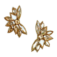 Load image into Gallery viewer, Lumiere Stud Earrings | Champagne
