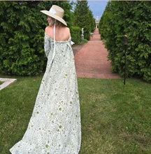 Charger l&#39;image dans la galerie, Hollyhock Palm Hat with White Ribbon - SOLD ONLY IN-STORE
