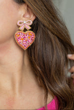 Load image into Gallery viewer, Amore Heart Earrings
