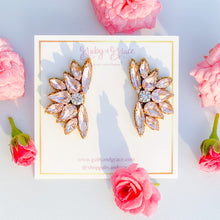 Load image into Gallery viewer, Lumiere Stud Earrings | Pink Blush
